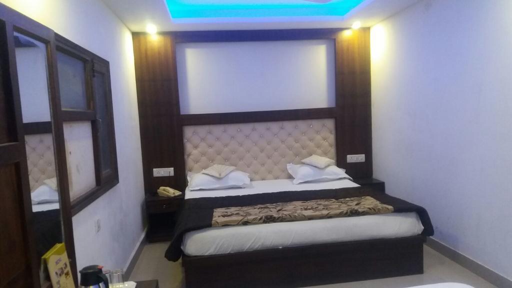 Hotel Vishal Yeni Delhi Dış mekan fotoğraf